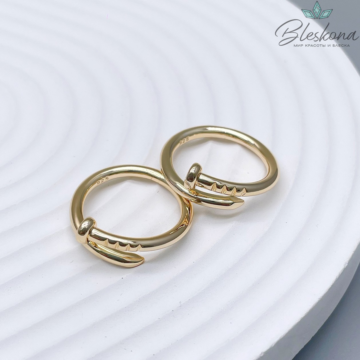 21,5мм, Цвет золото, Кольцо безразмерное Гвоздь Люкс 