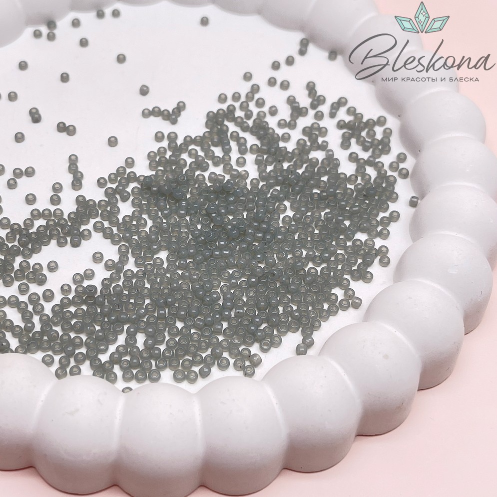 Бисер TOHO round 11/0 цвет №1150 (оттенок серого)