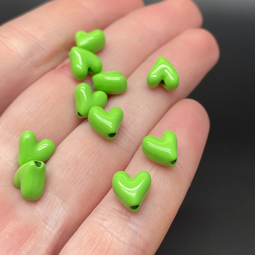 8 мм , Бусина сердце зеленая эмаль уп.10шт 