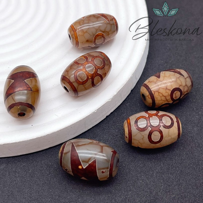 Бусина Дзи Молния и мистический узел серо-коричневый бочонок 22*15 мм