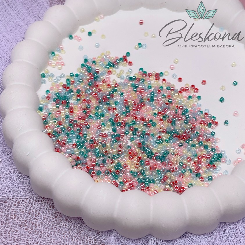 Бисер TOHO round 11/0 цвет №24-001 (микс)