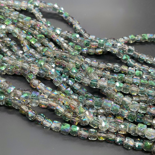 4,5 мм Стекло Lux, куб огранка, цвет серый с переливом