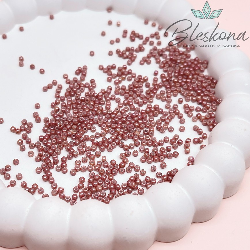 Бисер TOHO round 11/0 цвет №1201 (оттенок пудрового)