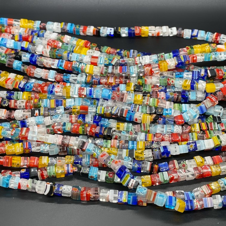 Муранское стекло куб 4 мм