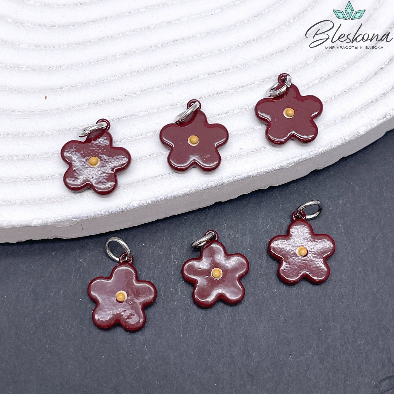 16*13,5 мм, Цвет серебро, Подвеска Цветок бордо эмаль