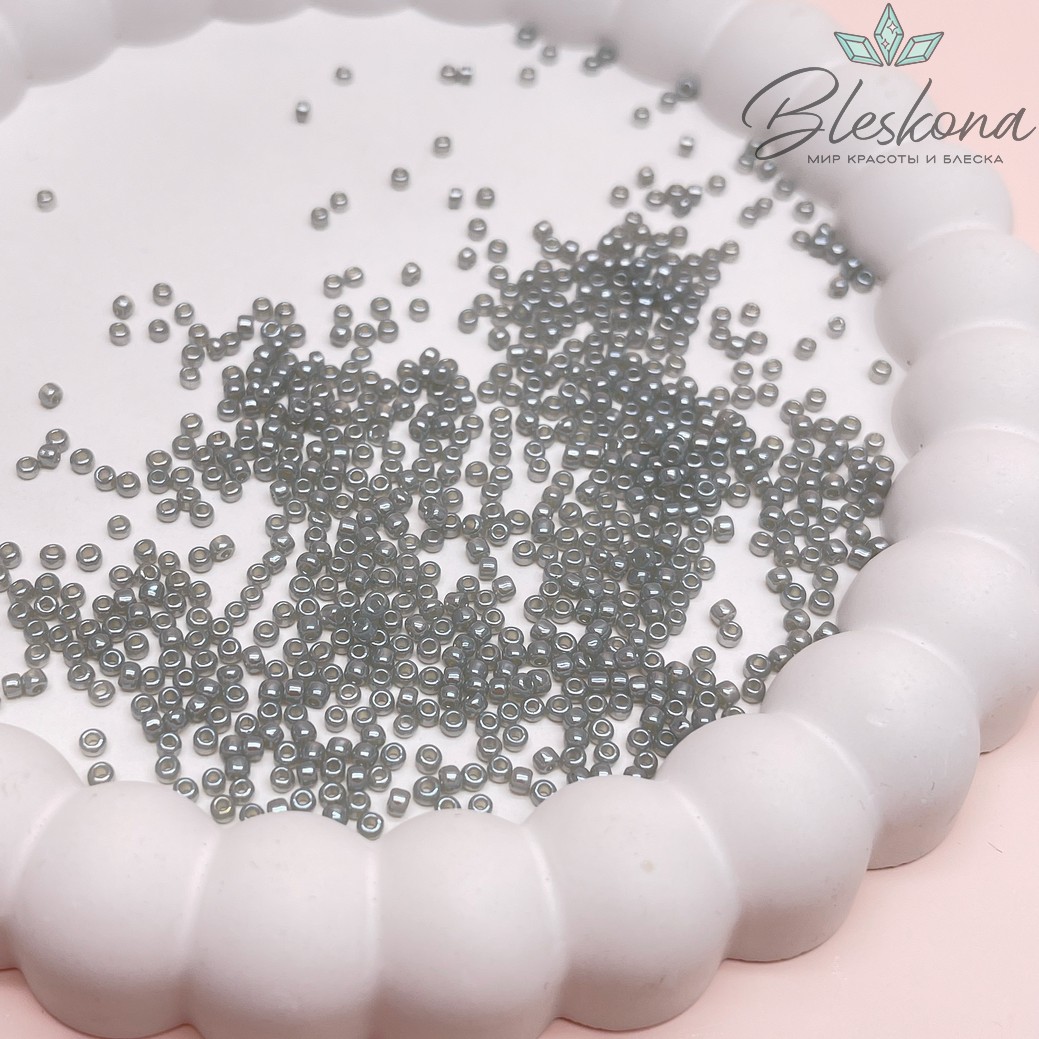 Бисер TOHO round 11/0 цвет №150 (оттенок серого)