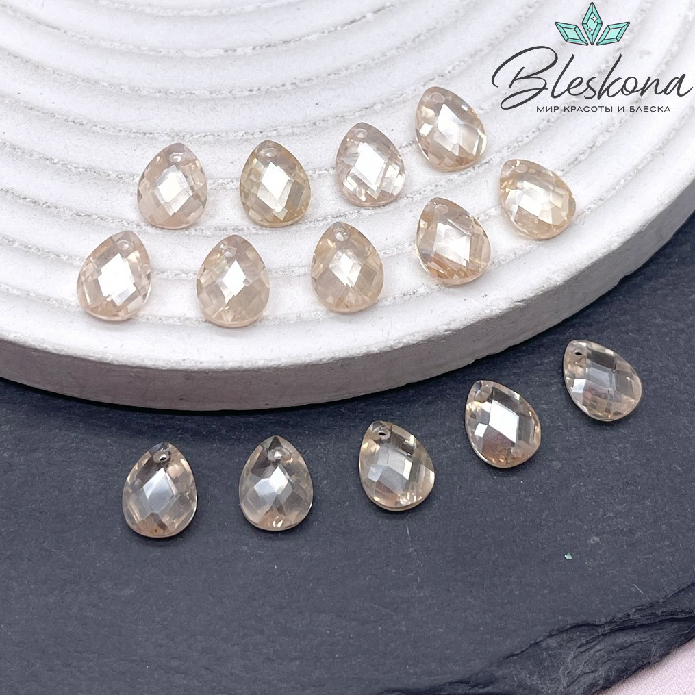 9*6 мм, Подвеска Циркон капля шампань (кубический цирконий, фианит) 