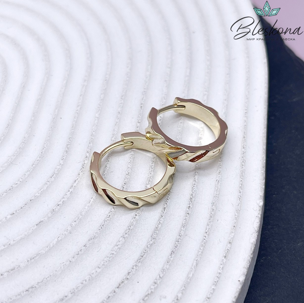 18мм Цвет золото, Швензы бублик Резные Конго Люкс