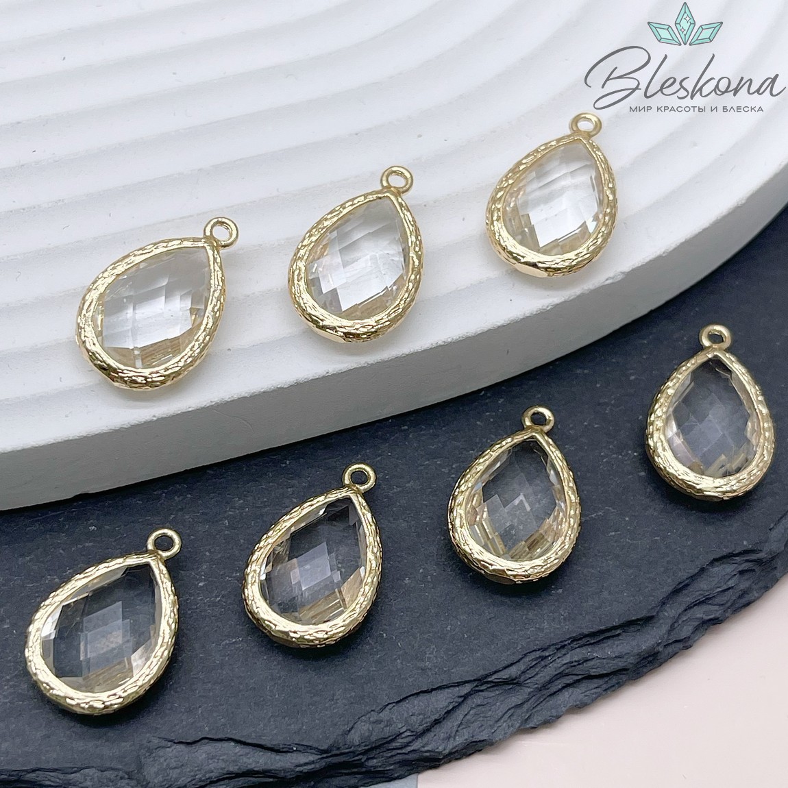 18,3*11,6 мм Цвет золото, Подвеска капля циркон 