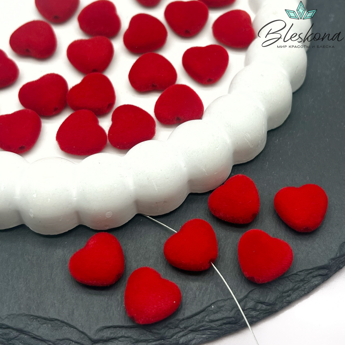 12мм Бархатная бусина Сердце, Цвет красный