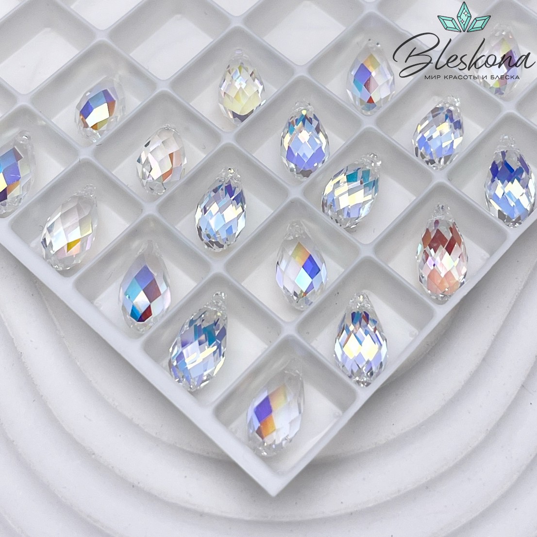 6010 Briolette Pendant 11*5,5 мм Crystal Aurore Boreale (AB)