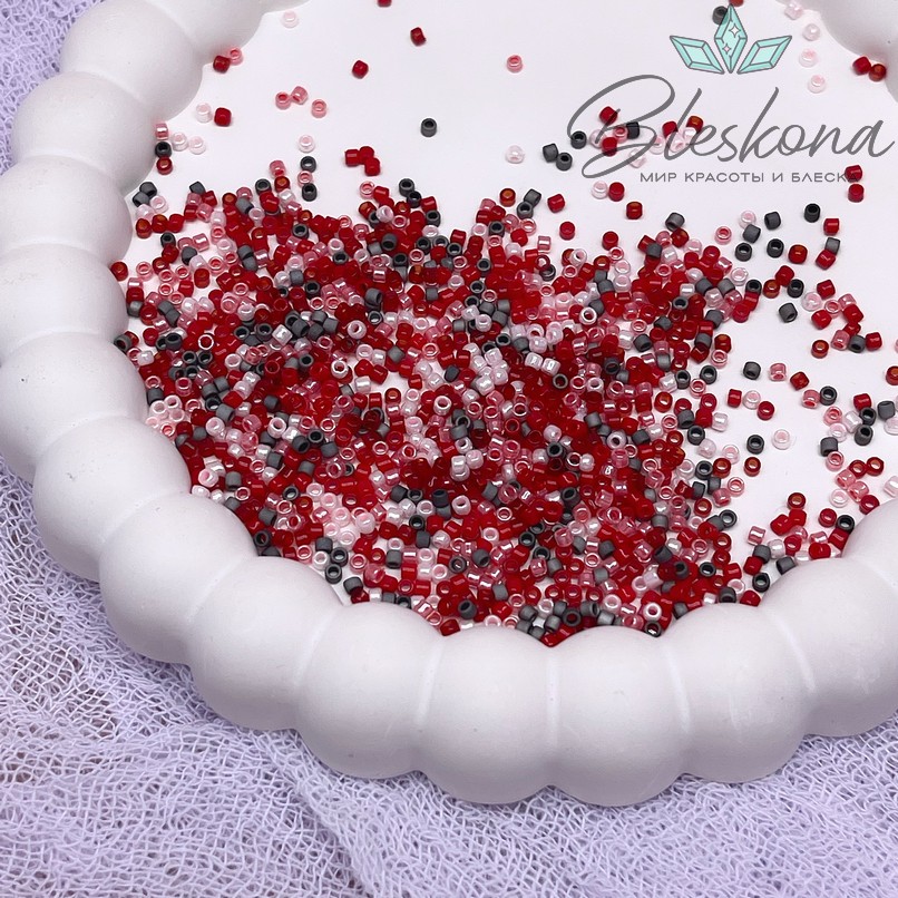 Бисер TOHO round 11/0 цвет №24-006 (микс)