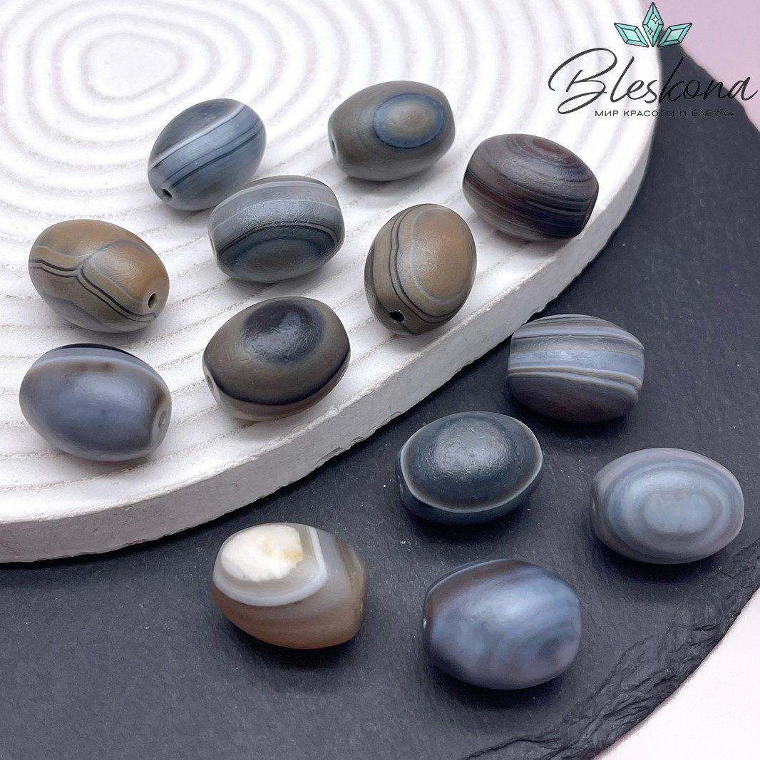 Дзи природная серая из агата в термической обработке 19*15 мм 
