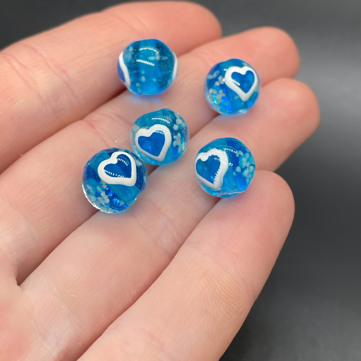 10 мм, Стекло бусина шар голубой голубое сердце уп.5шт