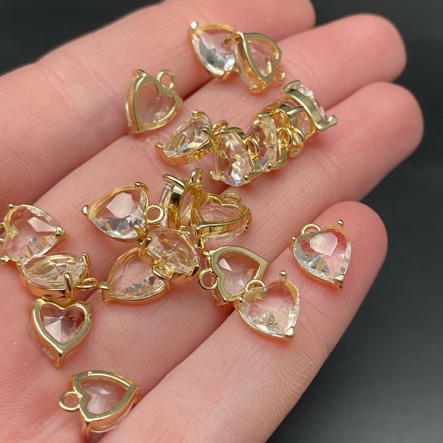 10 мм, Цвет золото, Подвеска сердце стекло прозрачное цапы
