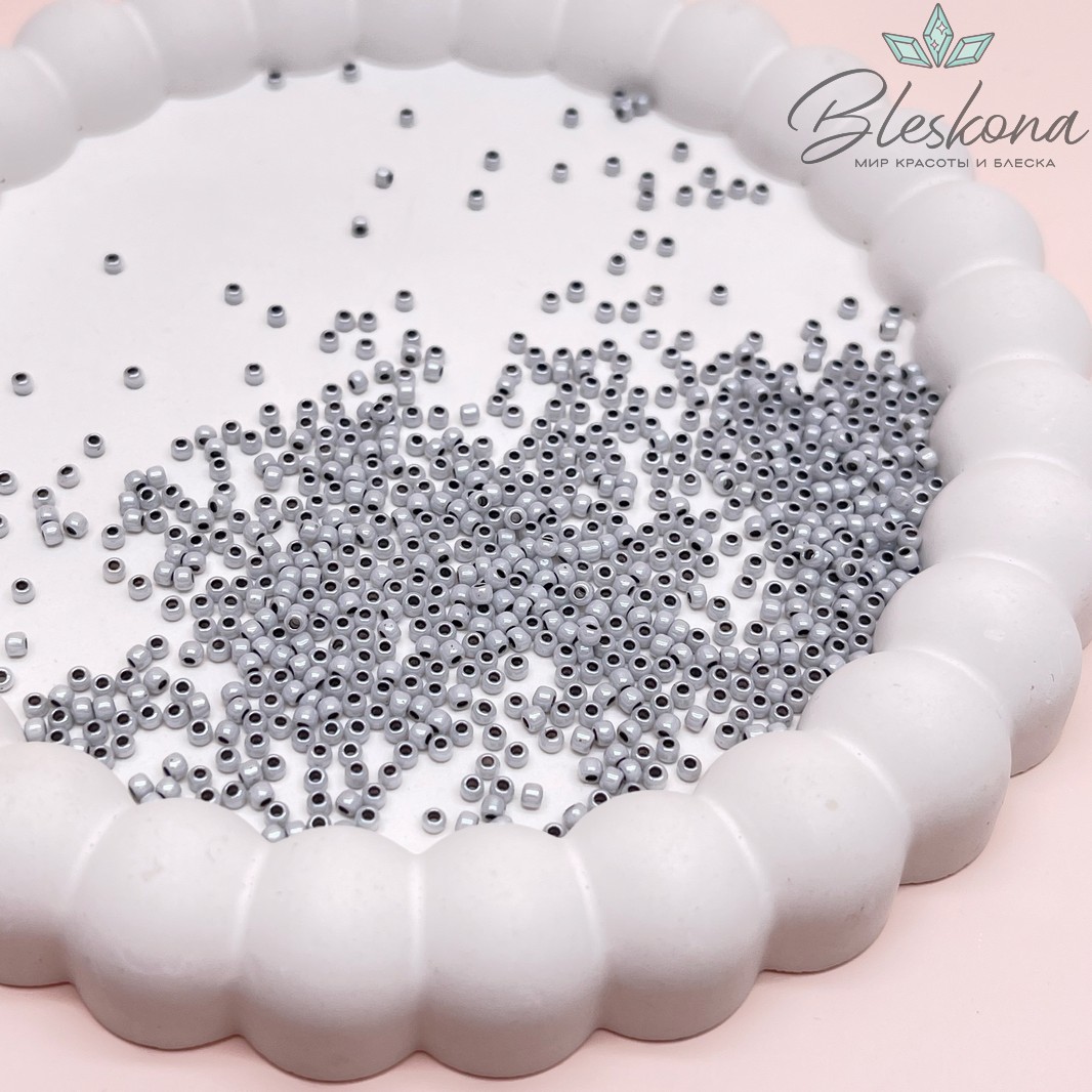 Бисер TOHO round 11/0 цвет №820 (оттенок серого)