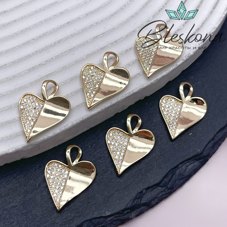 21,5*16 мм Цвет золото, Подвеска сердце с цирконами 