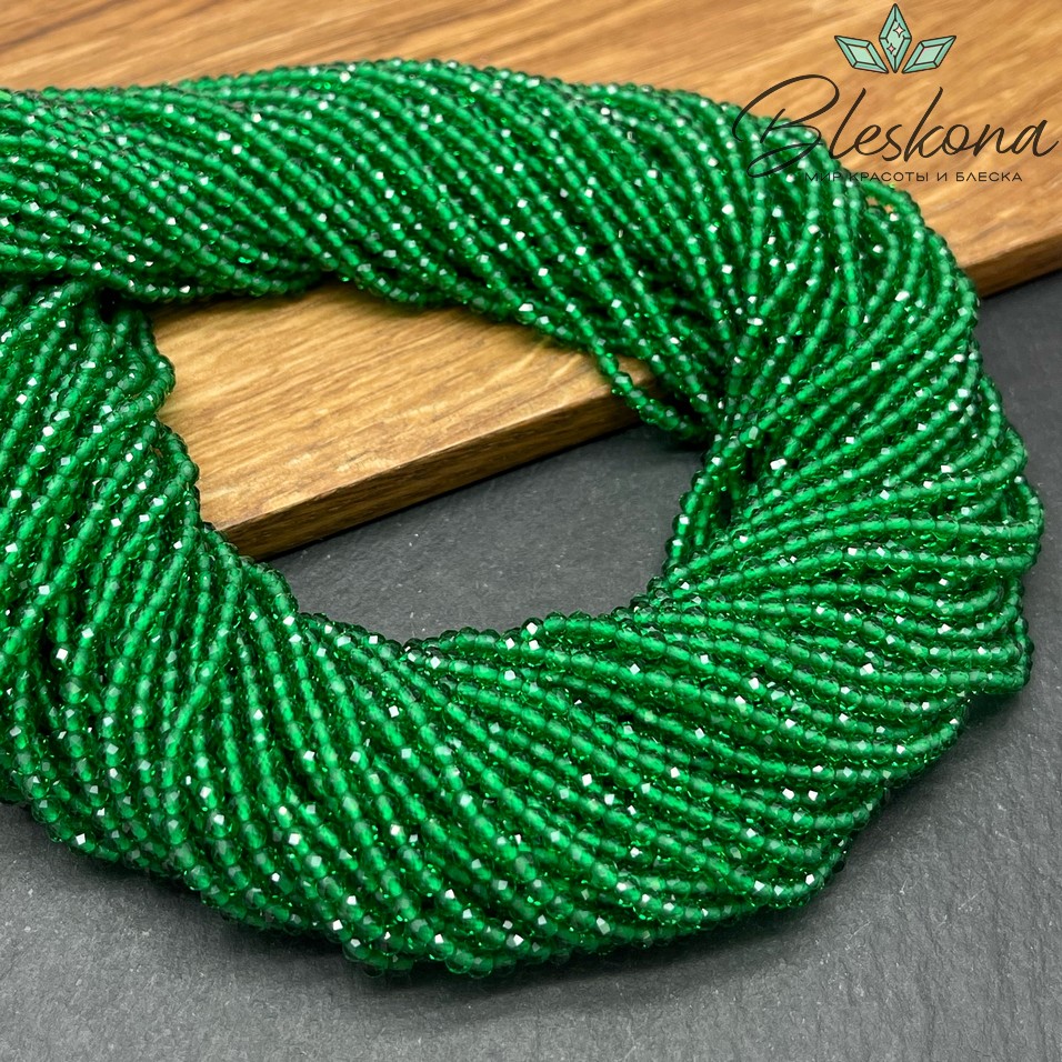 2,5 мм Бусины стекло зеленое алмазная огранка