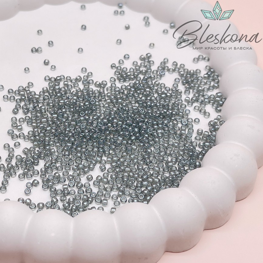 Бисер TOHO round 11/0 цвет №113 (оттенок серого)