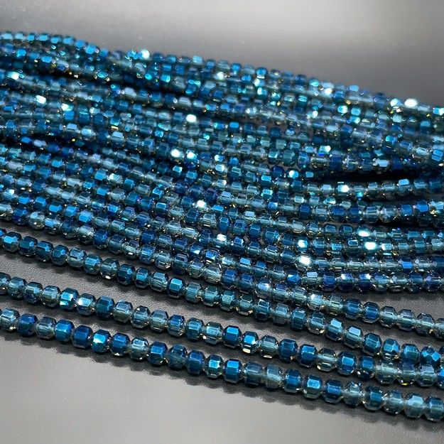 3,5*4 мм Стекло Lux, многогранник, цвет синий