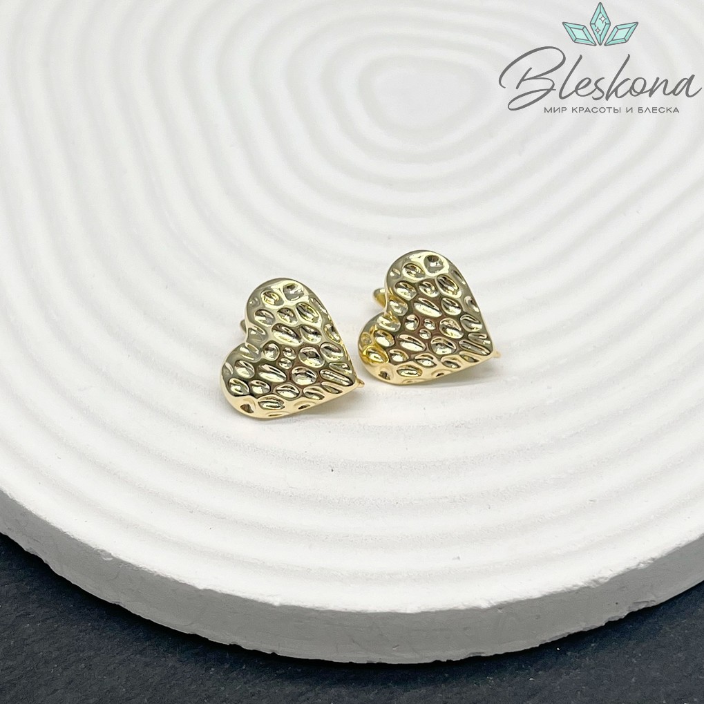 17 мм Цвет золото Швензы Сердце рельефное Люкс