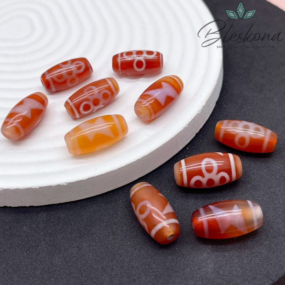 Бусина Дзи Молния и мистический узел бело-коричневый бочонок №1 20*11 мм