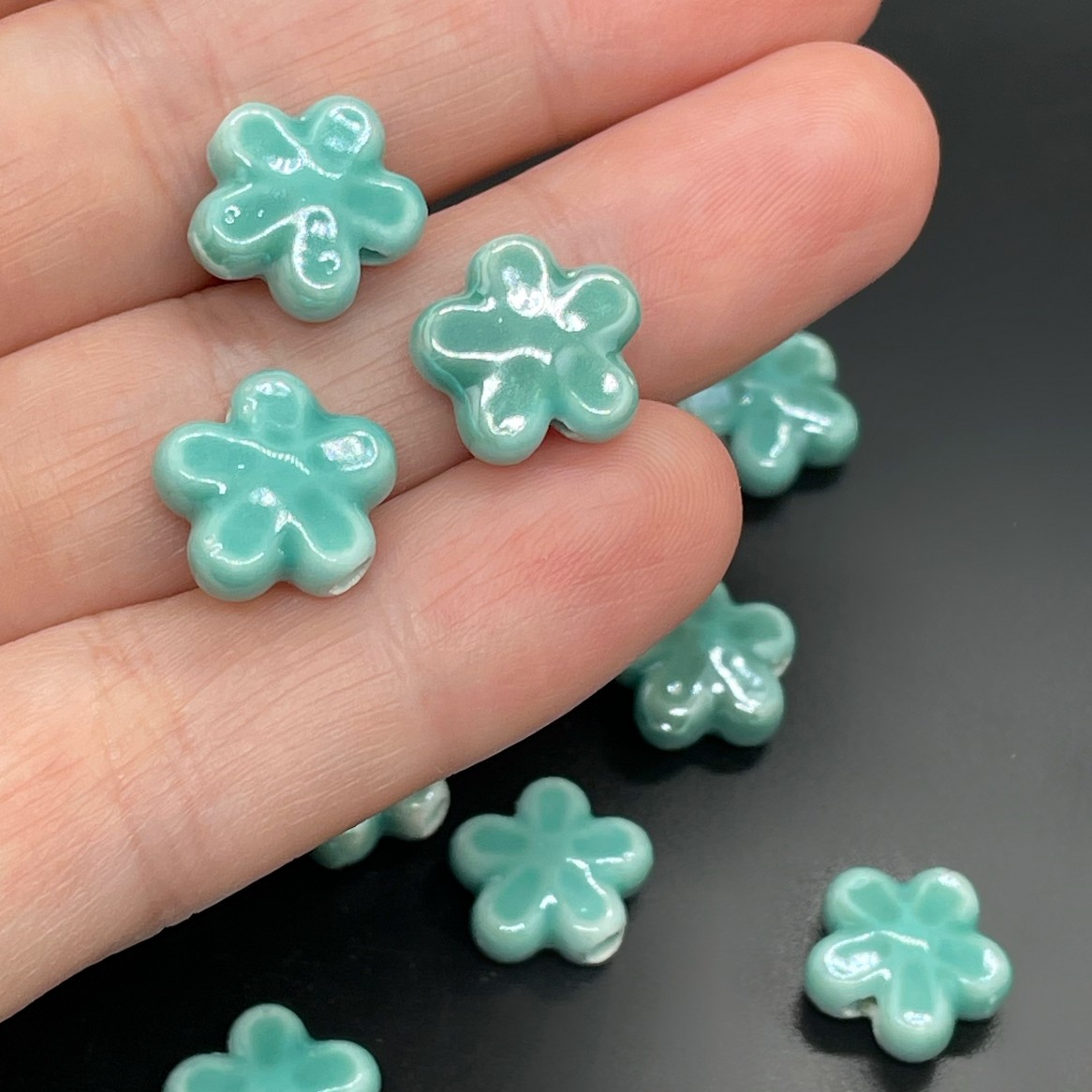 11 мм Бусина цветок, керамика цвет бирюзовый 