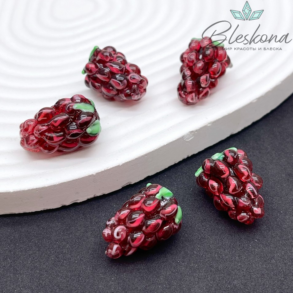 22*15 мм Бусина малина прозрачно- бордовая