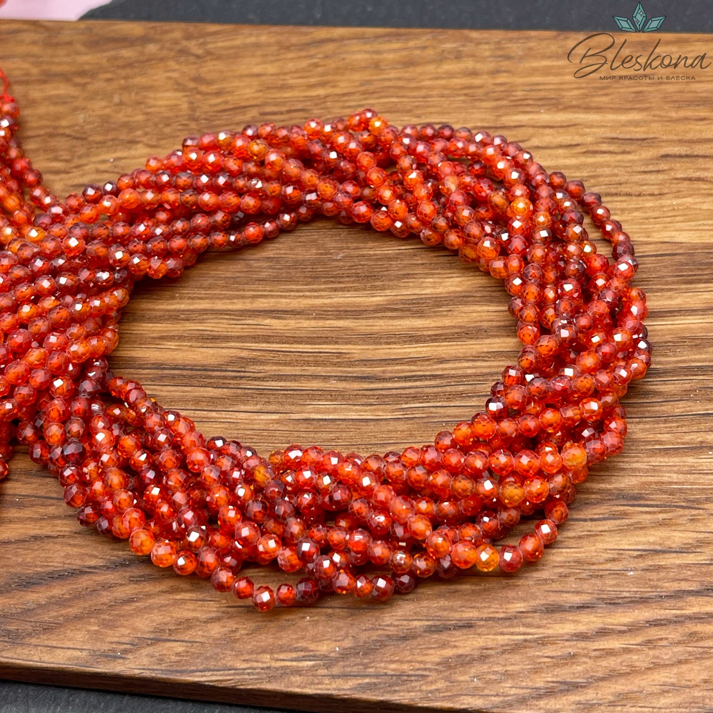 Циркон огранка оранжевый 3 мм (кубический цирконий, фианит) 