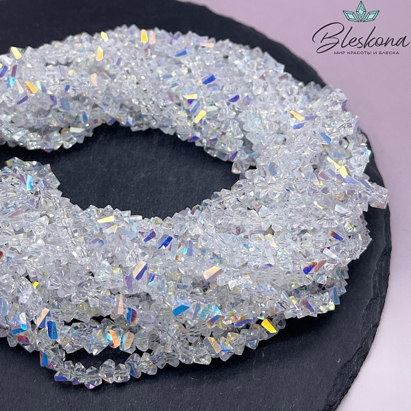 Чешское стекло №29 6 мм треугольник