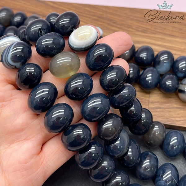 Агат темно- серый галтовка 15*18 мм 