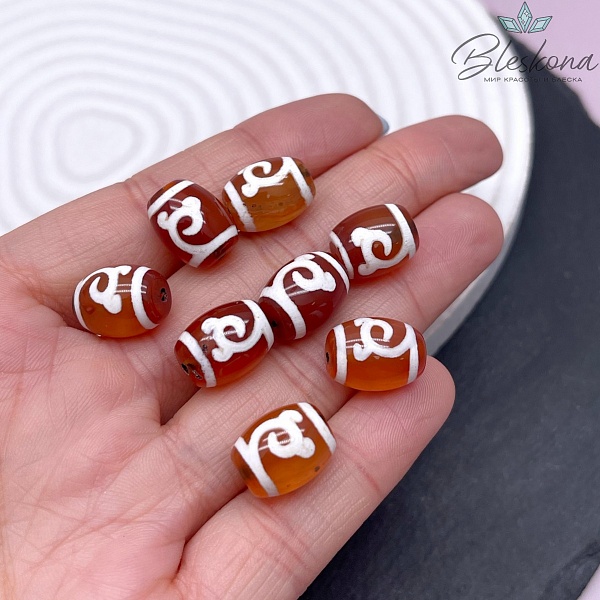 Бусина Дзи Зеленая тара светло-коричневый бочонок 10*14 мм