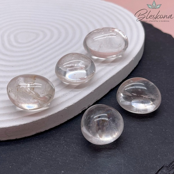 Горный хрусталь галтовка 22-26 мм