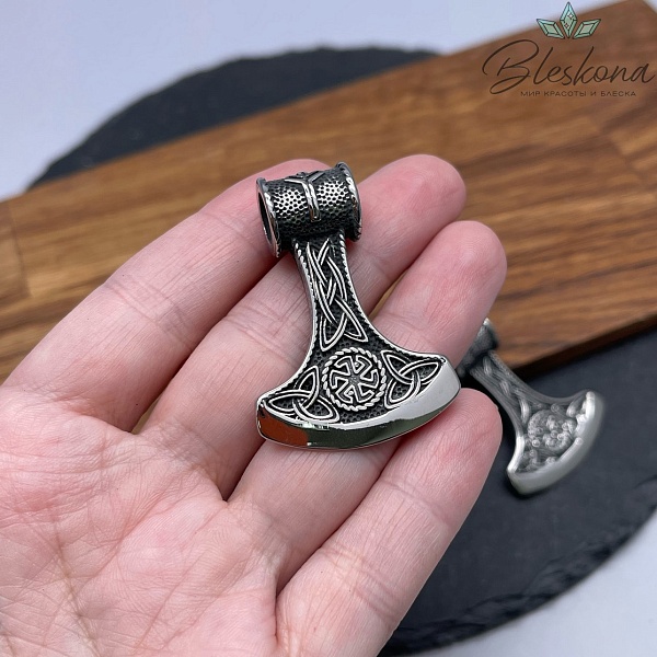 42*30,6 мм Цвет серебро, Бусина Секира Перуна