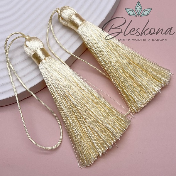 Кисть вискозный шелк Светло- желтая 8*1 см