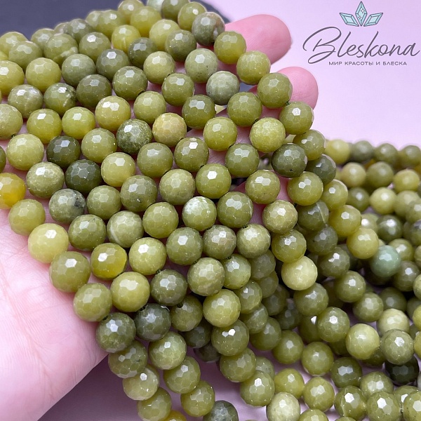 Нефрит Канадский огранка №2 8,5 мм 