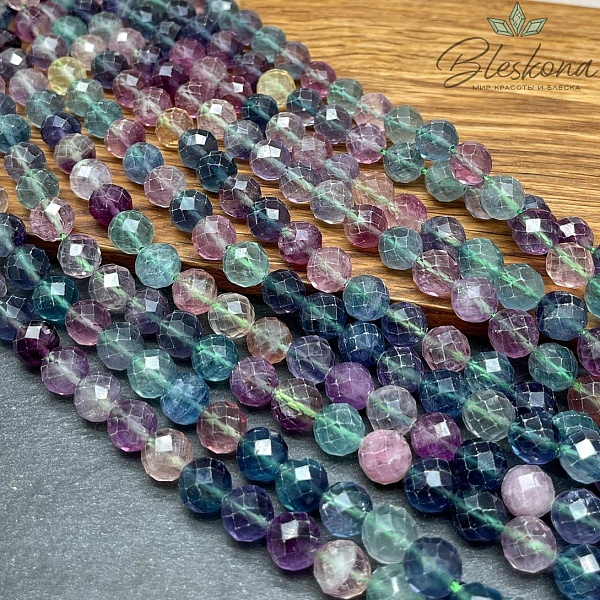 Флюорит радужный алмазная огранка 9,5 мм