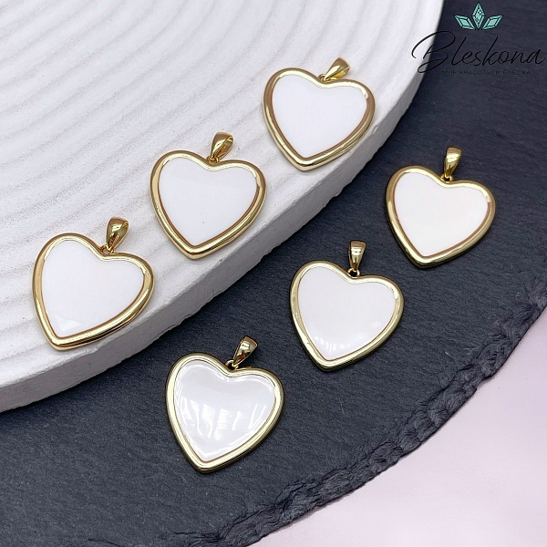 20мм, цвет золото,Подвеска Сердце, белая эмаль  Люкс