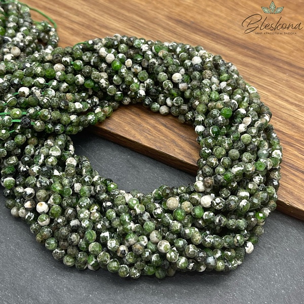 Хромдиопсид алмазная огранка №1 4 мм