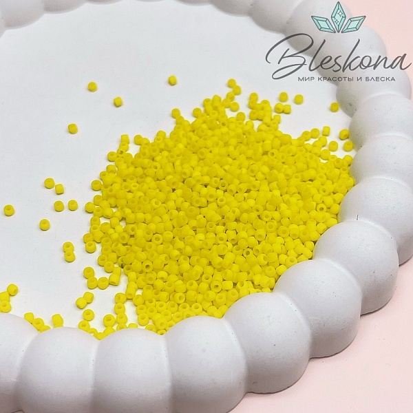 Бисер TOHO round 11/0 цвет №42F (оттенок желтого)