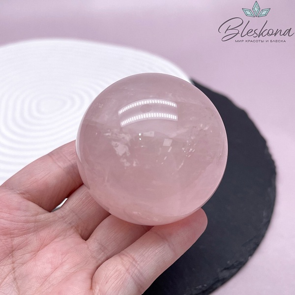 Розовый кварц шар 50 мм