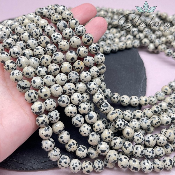 Яшма далматиновая (фенит) 8,5 мм