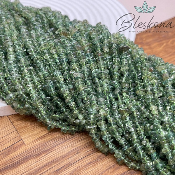 Крошка Апатит зеленый ширина бусин ~ 5-5,5 мм