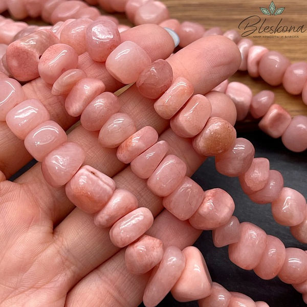 Оникс фриформ светло- розовый (6-10)*(10-15) мм