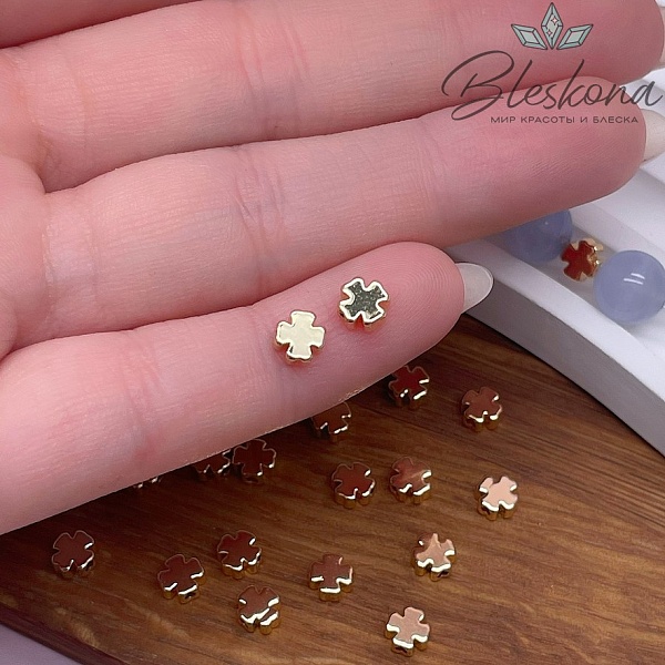 5 мм Цвет золото, Бусина Клевер гладкая