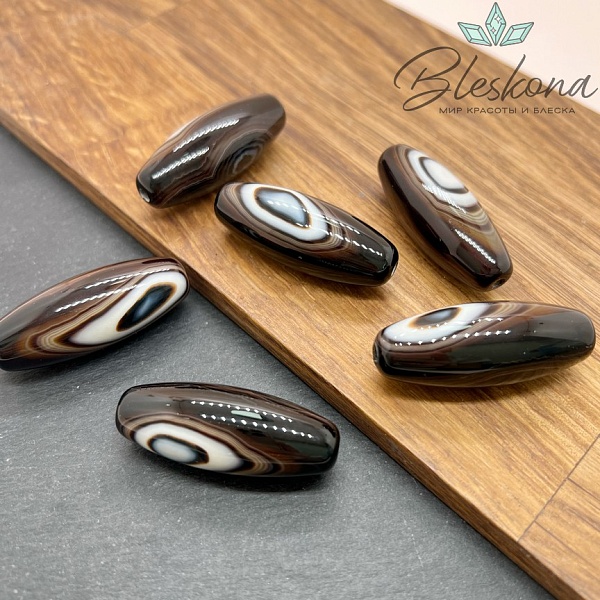 Дзи природные коричневые с глазом 30*11 мм