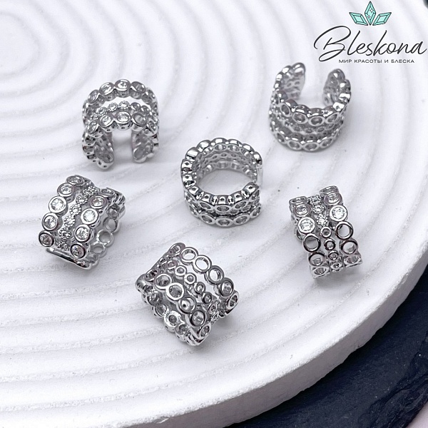 13*9,5 мм Цвет серебро, Кафф круги цирконы