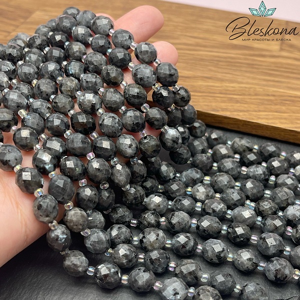 Ларвикит (Лабрадорит) овал огранка 10*8 мм