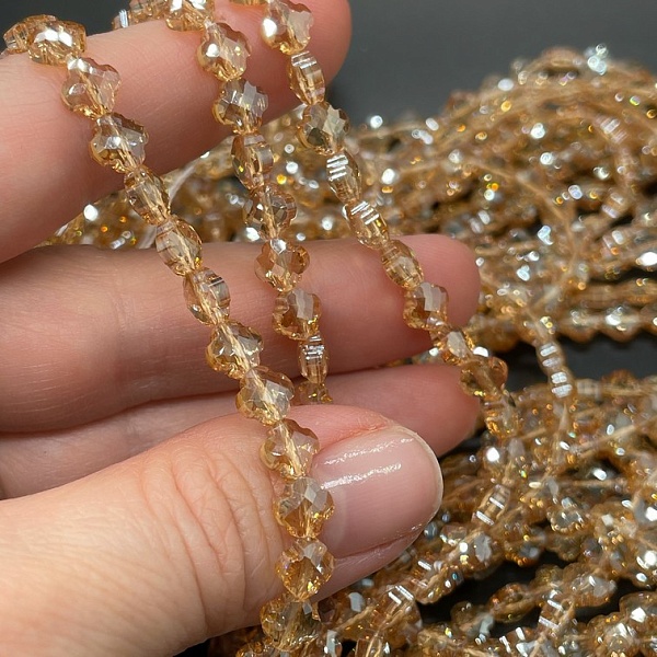 6 мм Стекло Lux, клевер, цвет карамельный