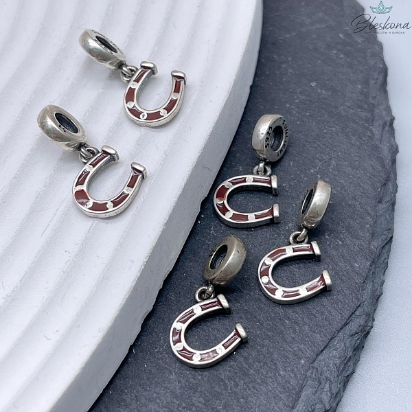 10,5*8,5мм Подвеска мельхиор Подкова с бейлом эмаль